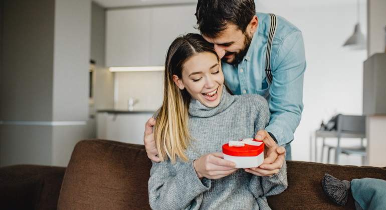 Idées cadeaux d’anniversaire pour sa fiancée